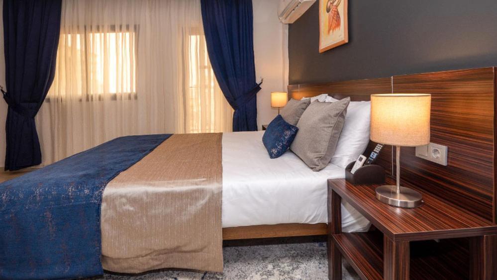 Souaré Premium Hôtel Conakry Esterno foto