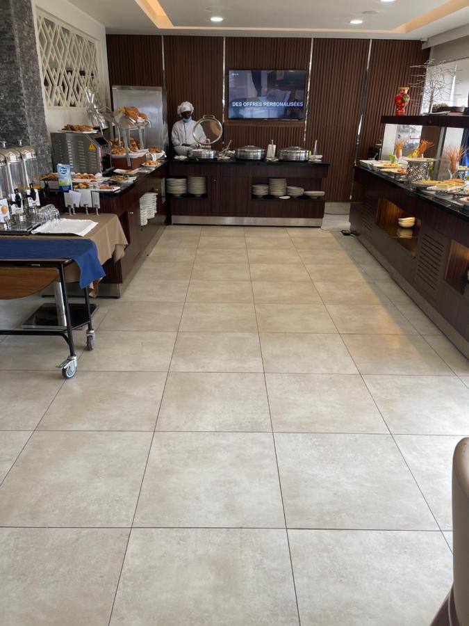Souaré Premium Hôtel Conakry Esterno foto