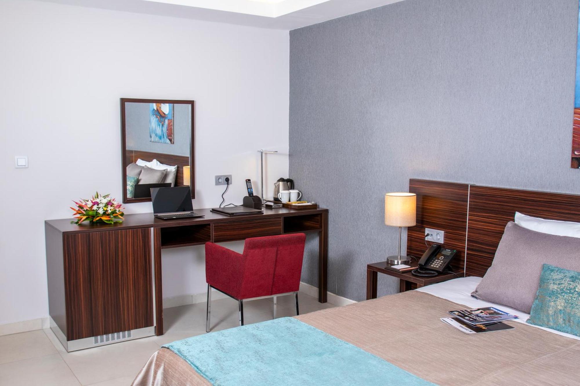 Souaré Premium Hôtel Conakry Esterno foto